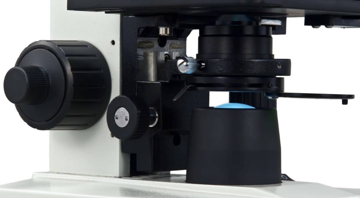 40X-1600X Binocular Compound Microscope with 2.0mp USB Camera Q374964