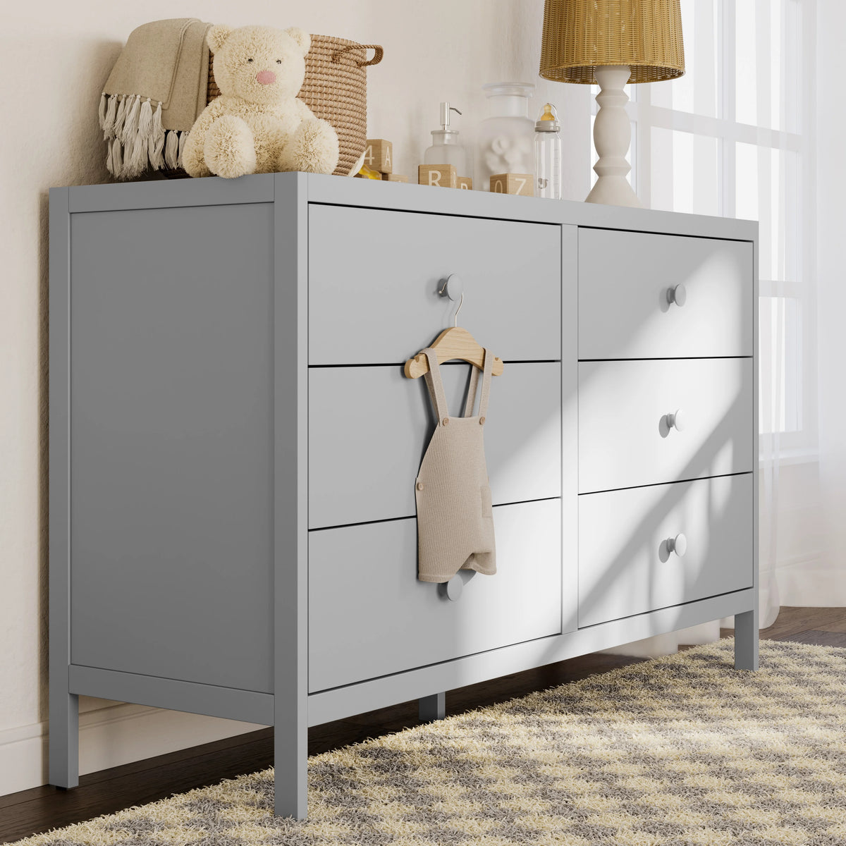 White 6 Drawer Double Dresser W493