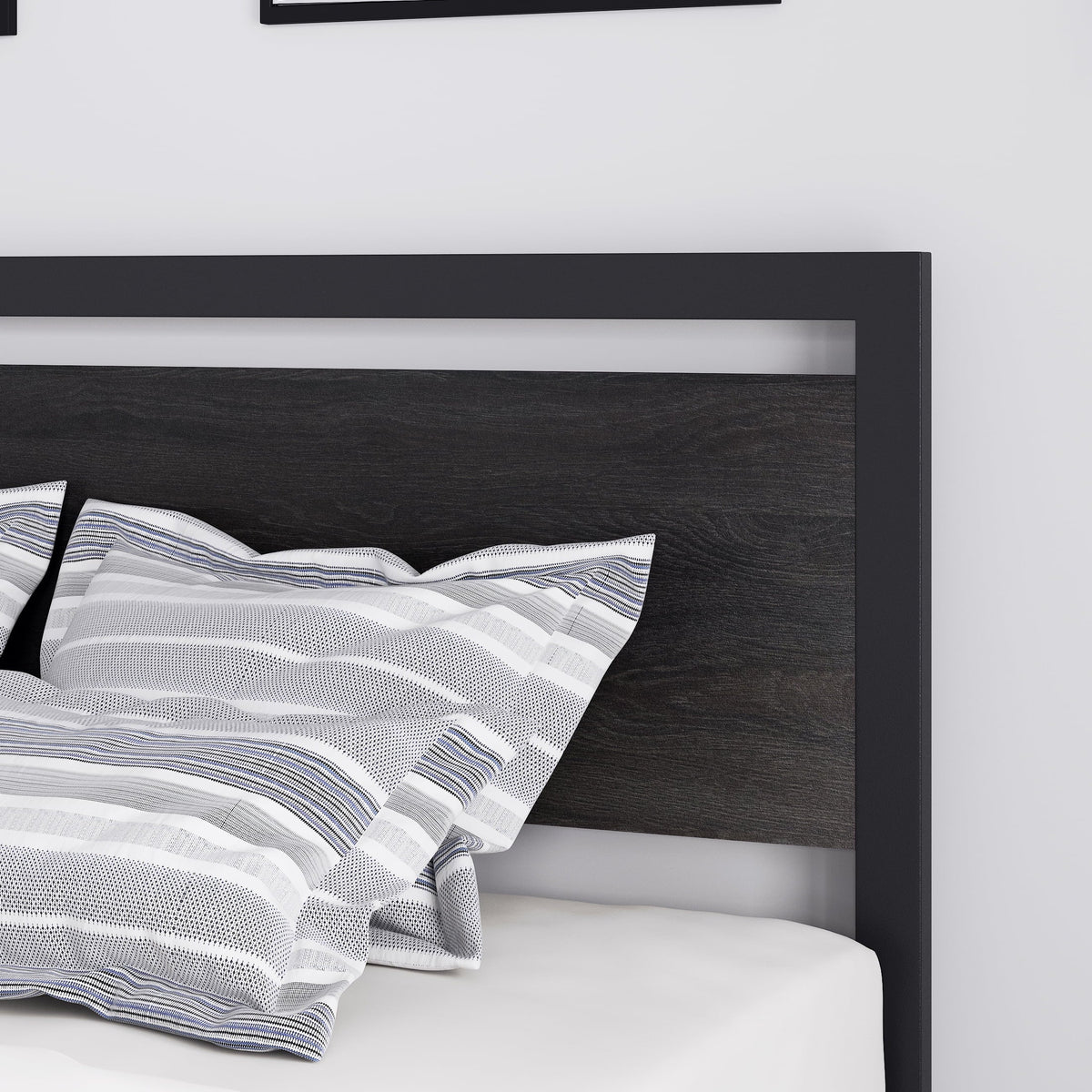 Queen Size Metal Platform Bed Frame with Wooden Headboard & Footboard N91205