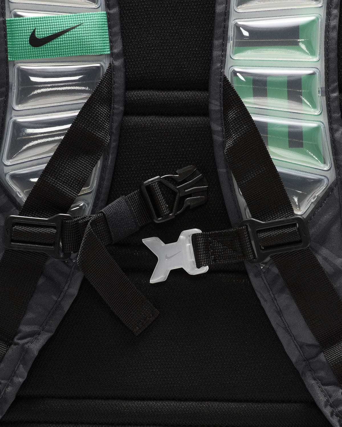 Basketball Backpack (32L) W2428