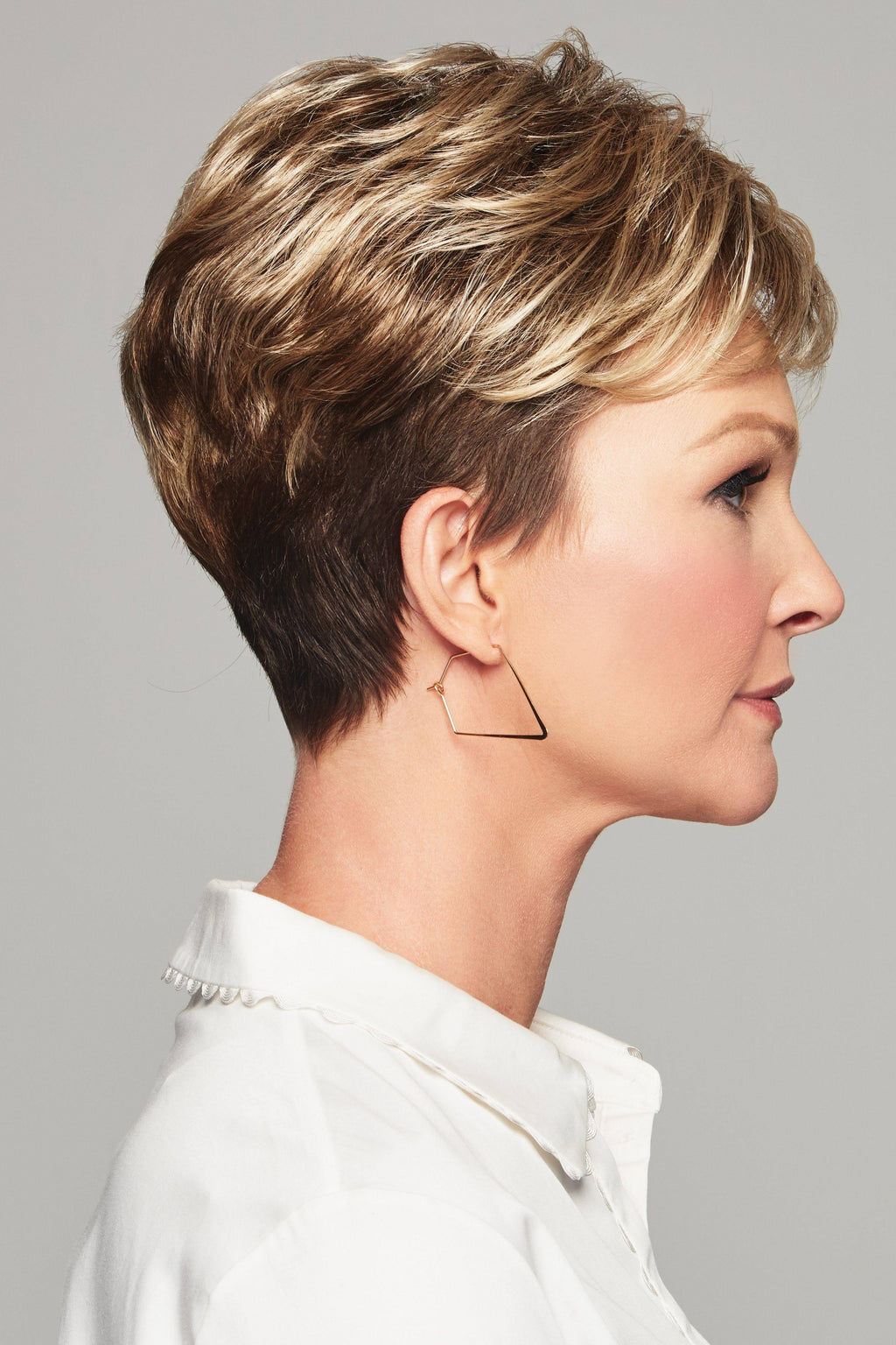 Sonata Hair Topper T906