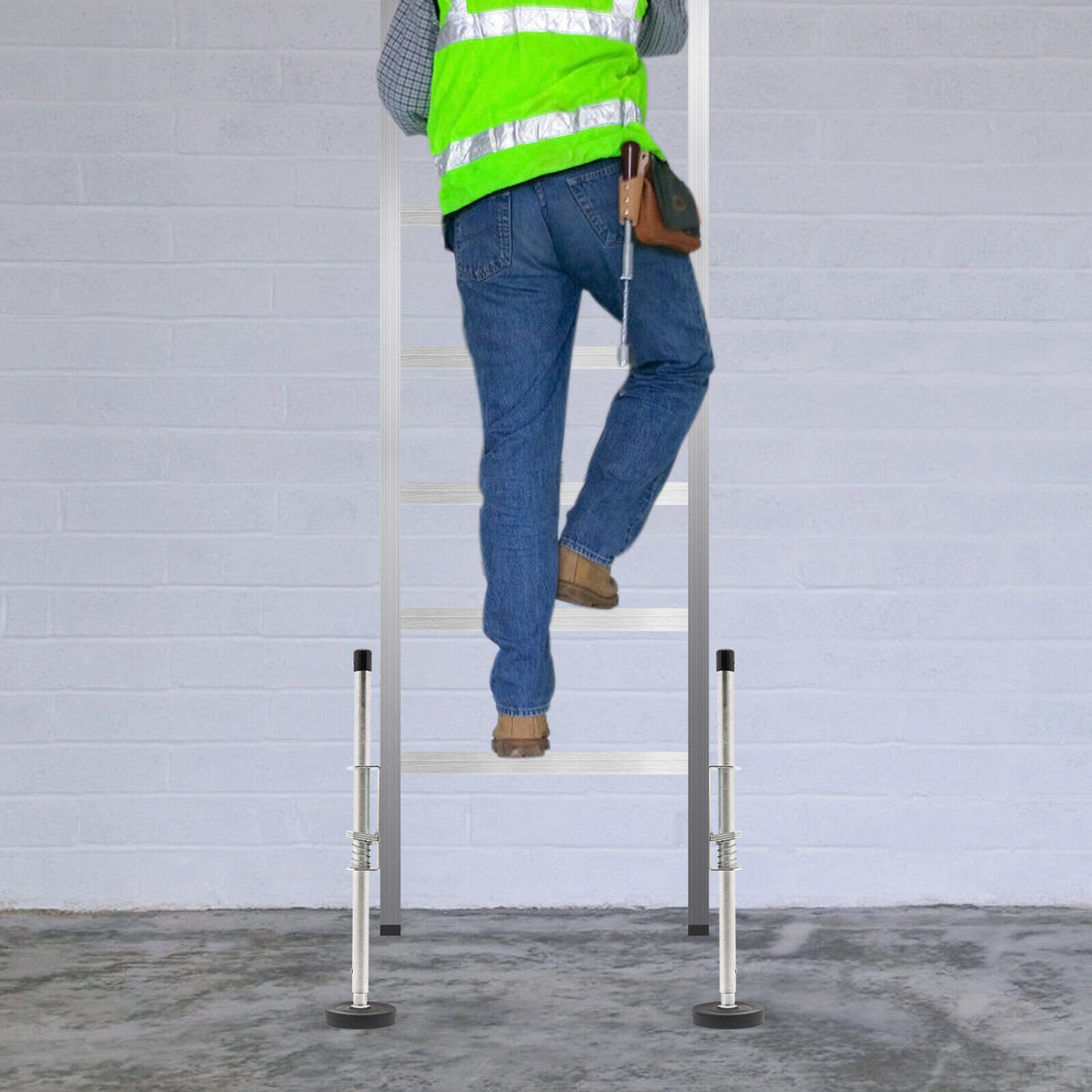 Adjustable Ladder Leveler Stabilizer Leg Tool 330 lbs T24056