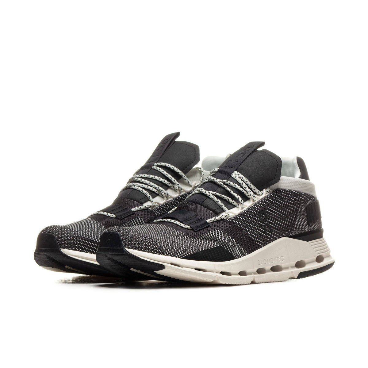 Black White Running Shoes M746790